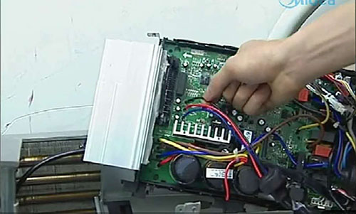 站前美的空调电话是多少